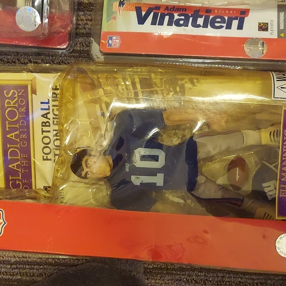 Mcfarlane toys football and baseball 20$ each - Picture 2 of 16